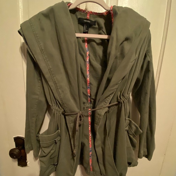 green jacket - Picture 1 of 2